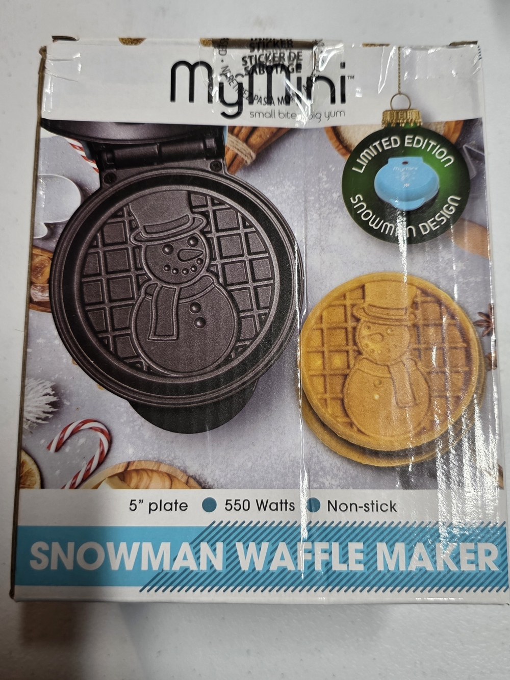 Snowman Waffle Maker - Black